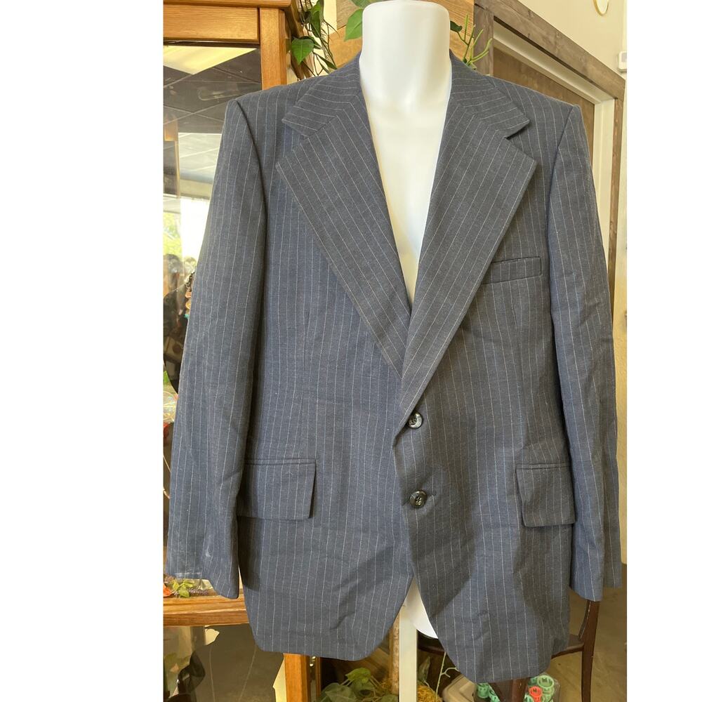 Ratner Clothes Men's Pinstriped Jacket and Pant Set - Stylish Size 36 Ensemble